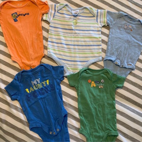 Baby Boy 0-3 Months 11 piece Bundle - Picture 1 of 2